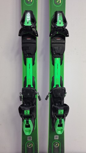HEAD SuperShape e-Magnum 170 cm sci + TESTA 12 attacchi sport invernali - Foto 3 di 14