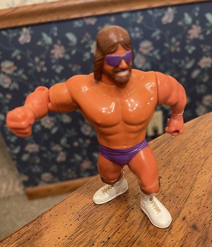 1991 WWF Hasbro Macho Man Randy Savage Action Figu...