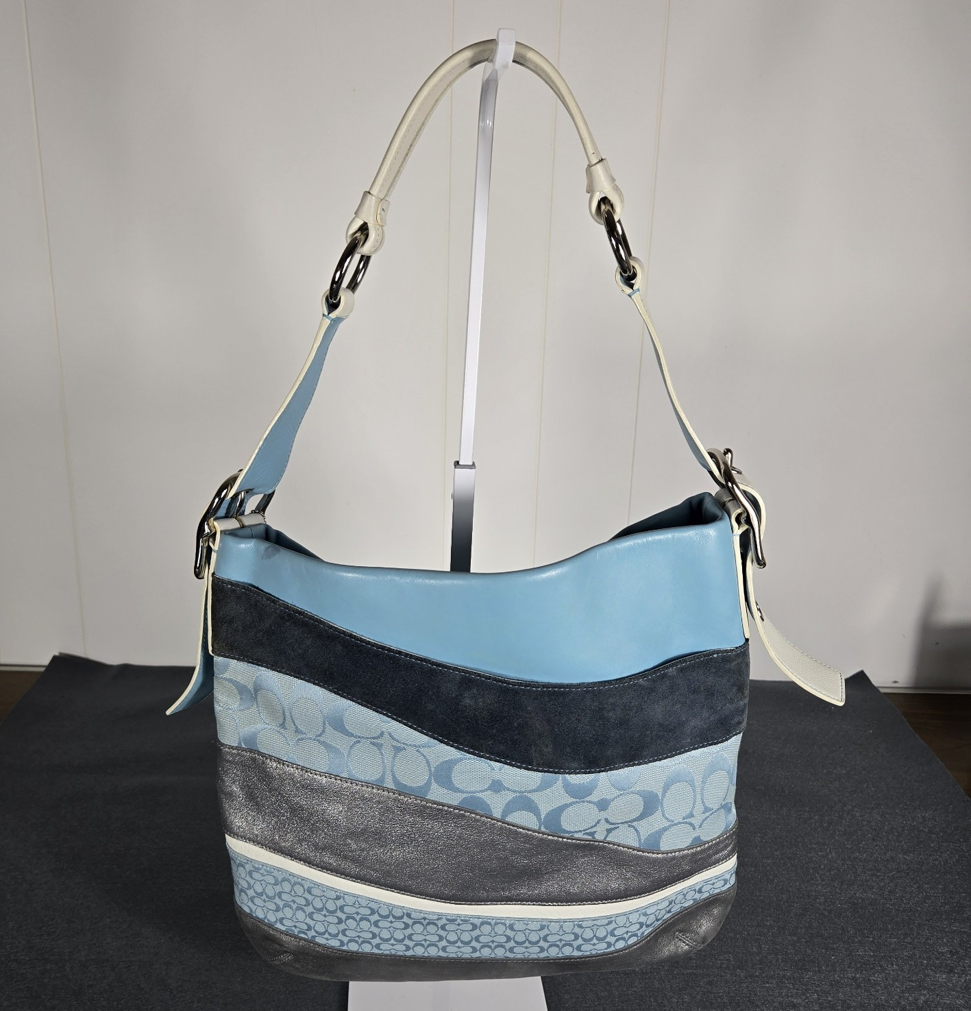 Coach Y2K Rare Vintage Signature Wave Duffle Patchwor… - Gem