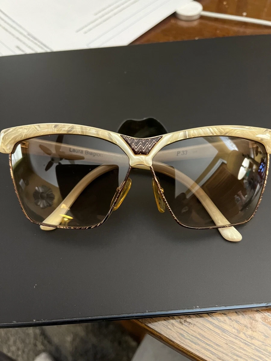 Vintage Laura Biagiotti Sun Glasses Ivory White Oversized Sunglasses LAURA BIAGIOTTI Original 1980s Vintage Sunglasses for sale  main image 4