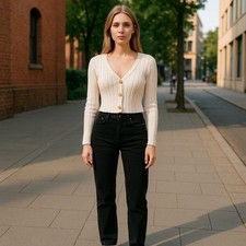 AEROPOSTALE SWEATER SIZE MEDIUM