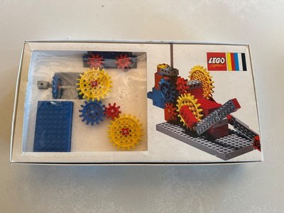 Vintage Lego 800 System - Gear set with Motor