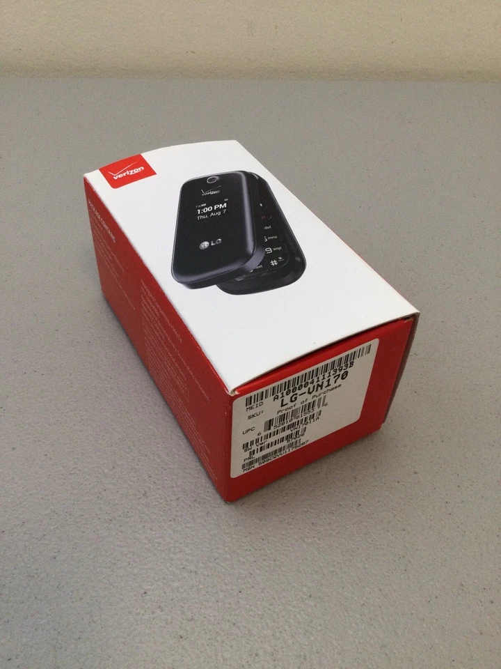 LG-VN170 Revere 3 Flip Phone Black New in Box - Image 2 of 4