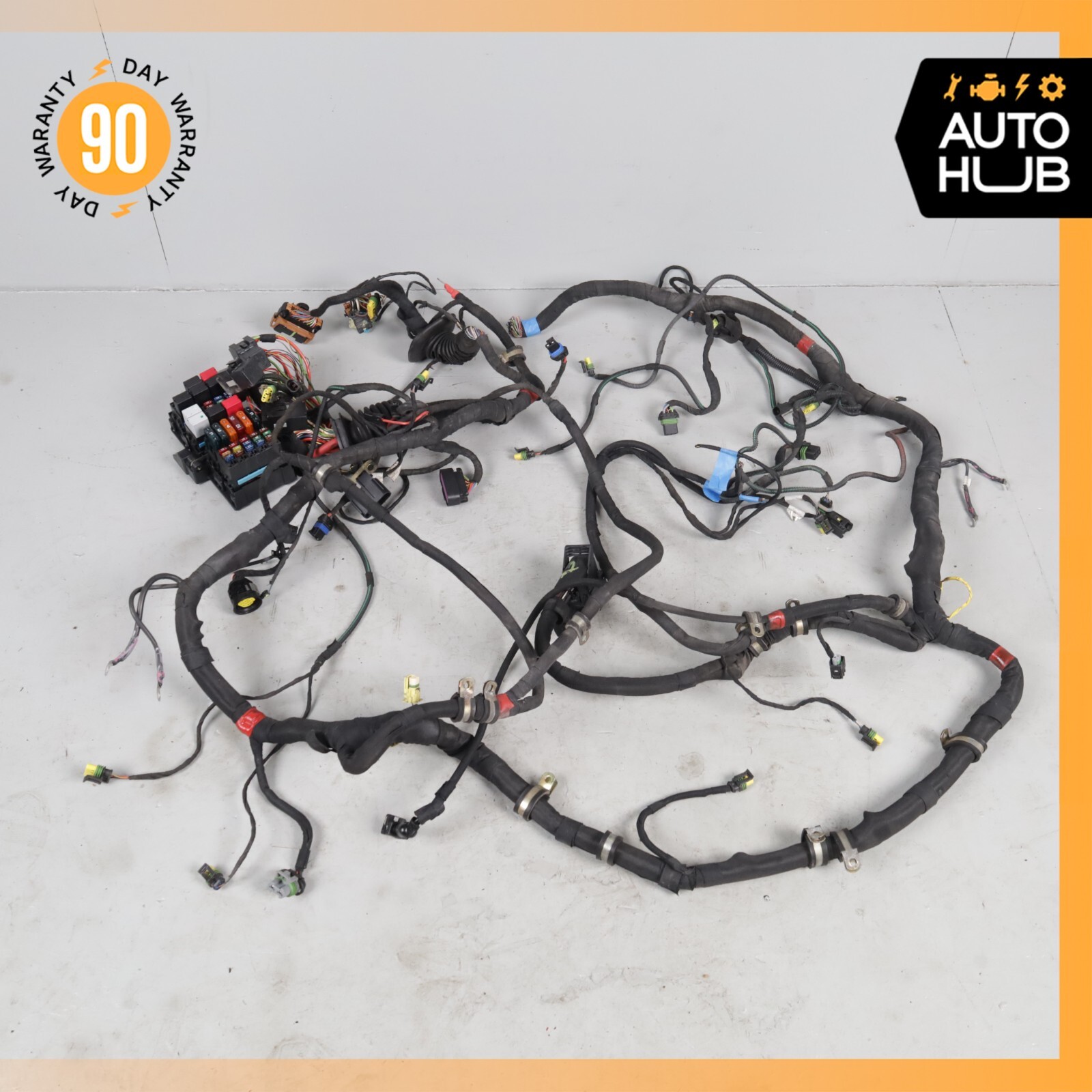 05-07 Maserati Quattroporte M139 Engine Motor Bay Wire Harness Fuse Box OEM 29k