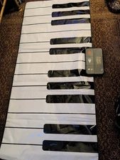 FAO Schwarz Giant Dance Mat Piano Record & Play Your Music Tested Works Great!