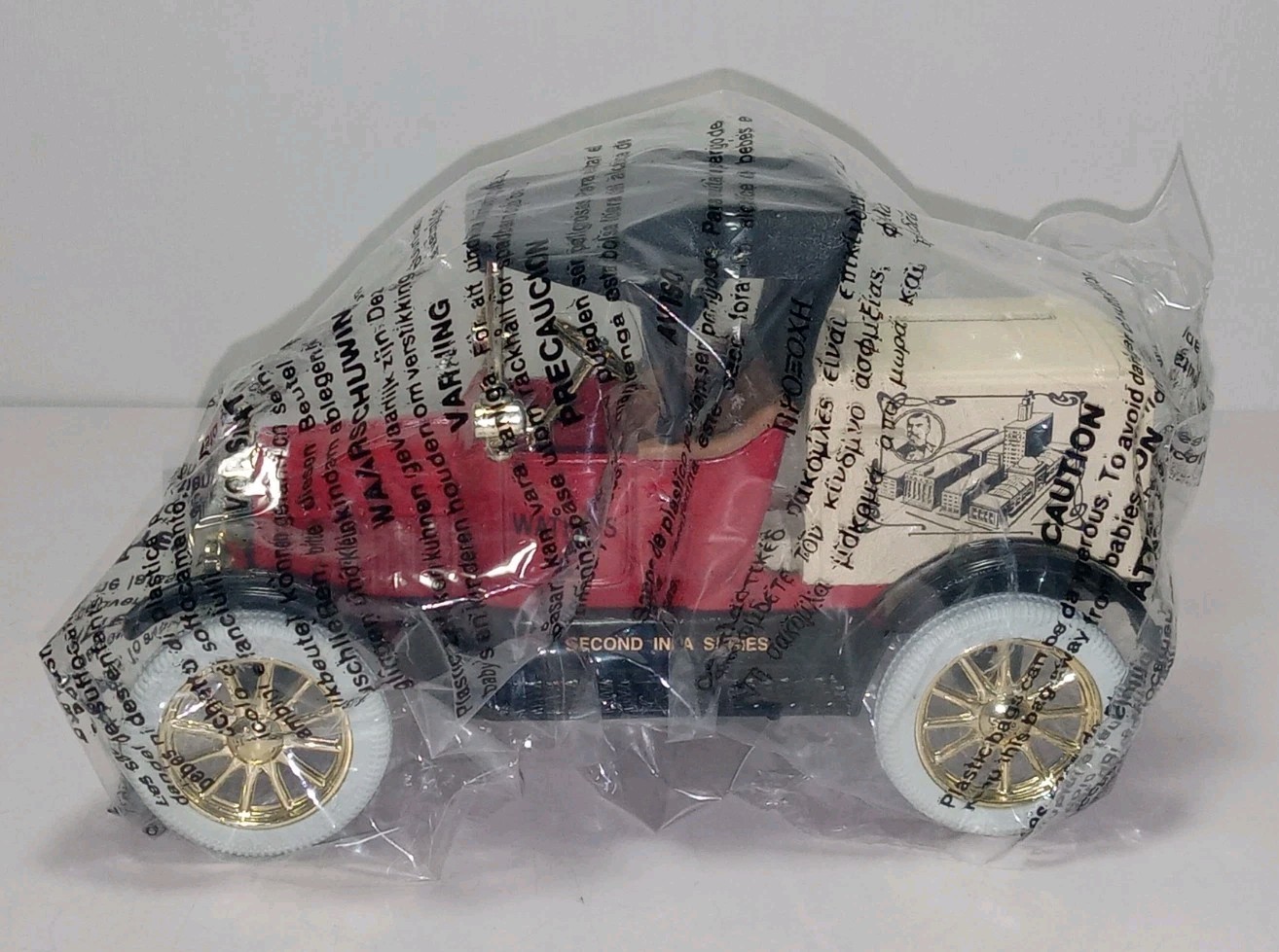 Foto 12 di 22