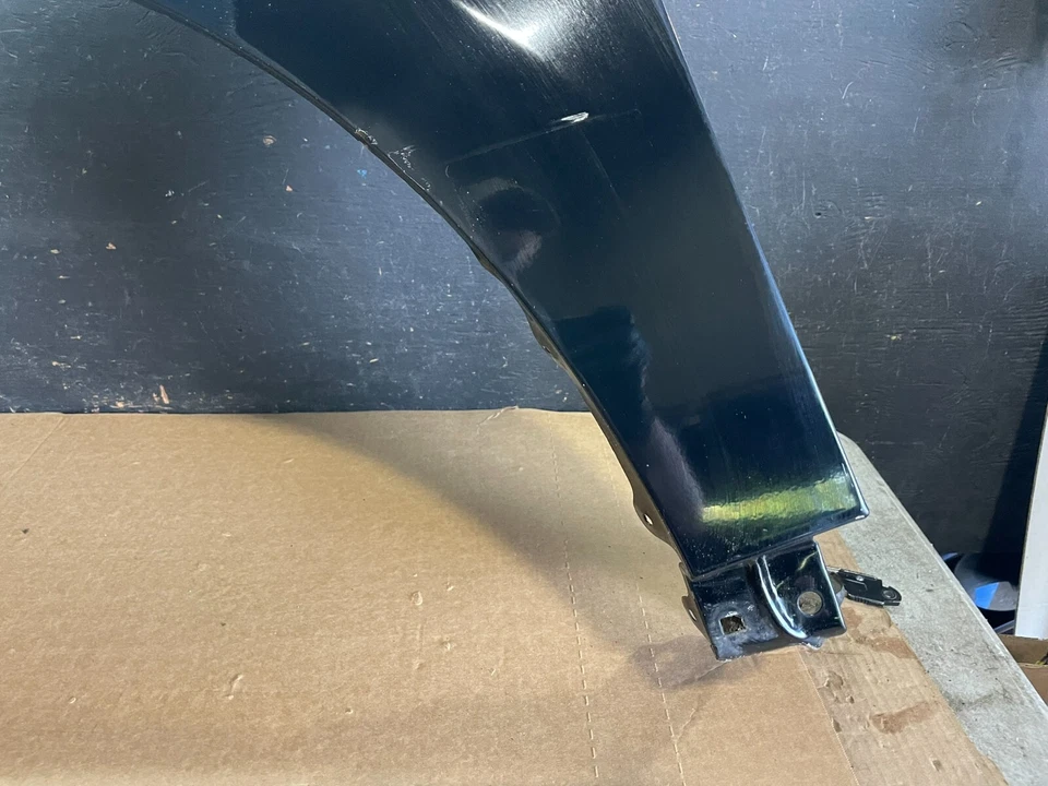 2010 to 2018 Ford Taurus Front Left LH Side Fender N8955 - Image 4 of 4
