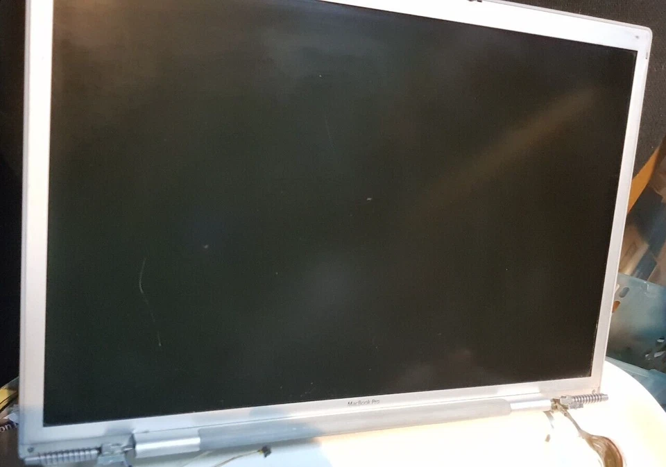 APPLE MACBOOK PRO A1229 A1261 2007 2008 17" LCD SCREEN DISPLAY ASSEMBLY MATTE - Image 4 of 4