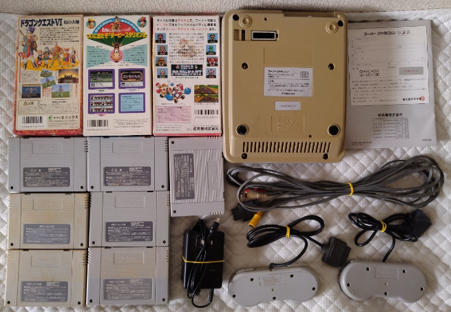 Nintendo Super Famicom Console SHVC-001 Bundle 10 Games Nintendo Super Famicom Console SHVC-001 Bundle 10 Games