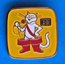 Große DB - Brosche Der gestiefelte Kater