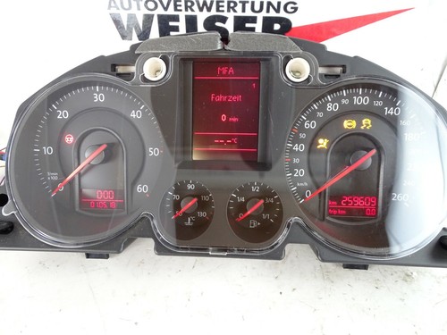 Tacho Tachometer Kombiinstrument VW PASSAT 3C 2.0TDI Bj06 3C0920871 259.609km