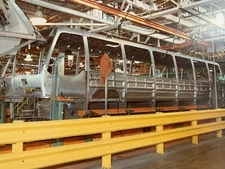 8X10 NY NYC BUS COLOR PHOTOGRAPH FACTORY ASSEMBLY WELDING LINE NEW PRODUCTION