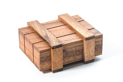 Kubiya Games - Secret Wooden Puzzle Box - One Step Clever Puzzle Box