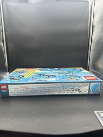 LEGO Creator Expert: Volkswagen Beetle (10252) Damaged Box