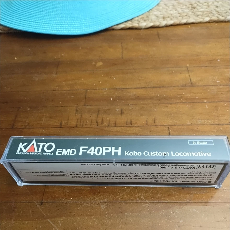 N Scale Kato Ph40f C S X Open Box Rare With Loc Sound DCC - Image 2 of 4