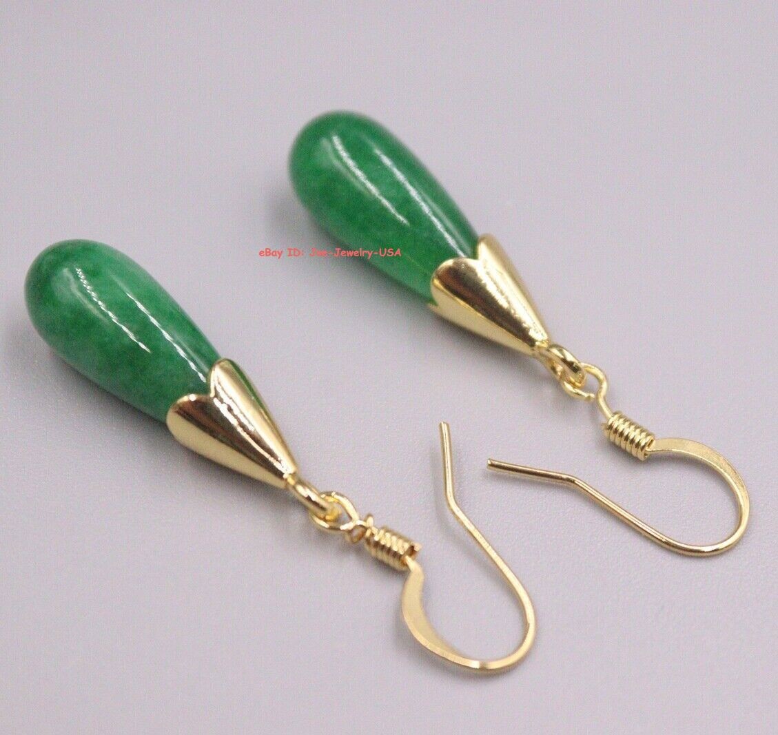 Nuevos pendientes colgantes con dije de gotas de jade verde oscuro calentados de aleación enchapados en oro