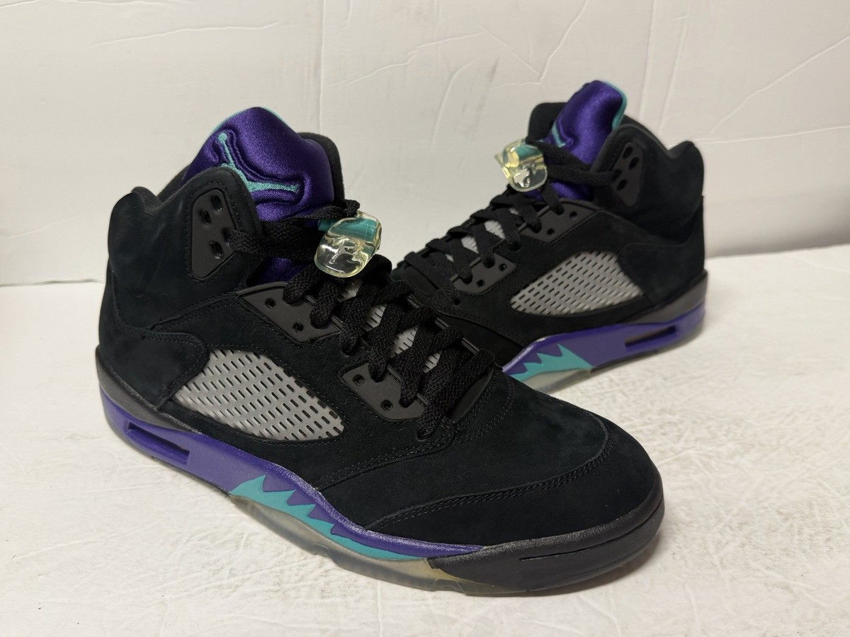 ユウ Size 9.5 - Air Jordan 5 Retro Black Grape for sale online | eBay