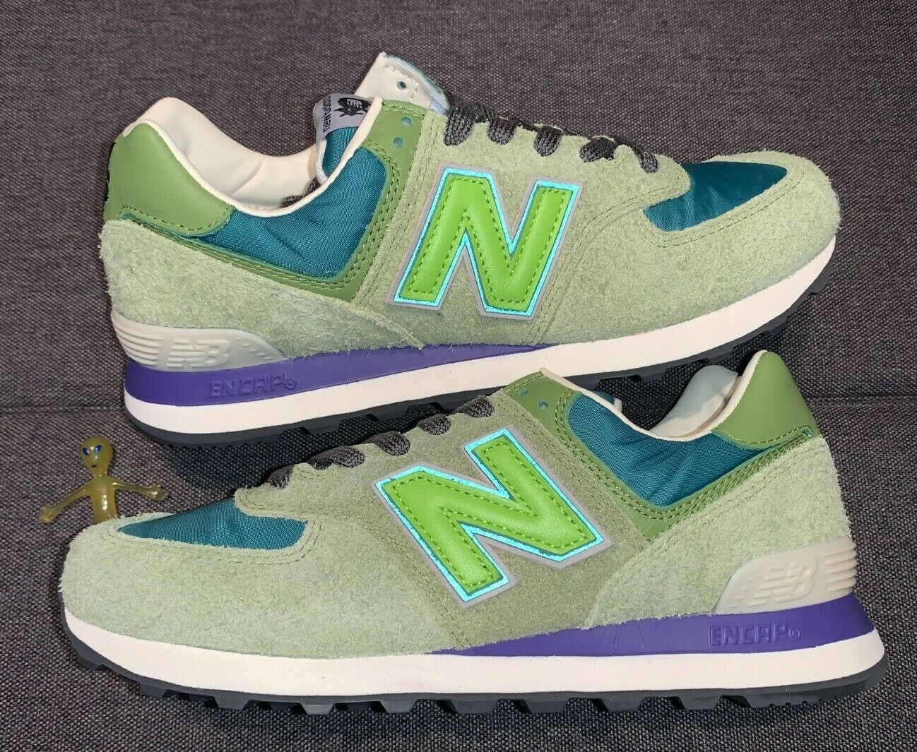 New Balance 574 x Stray Rats Green 2021 