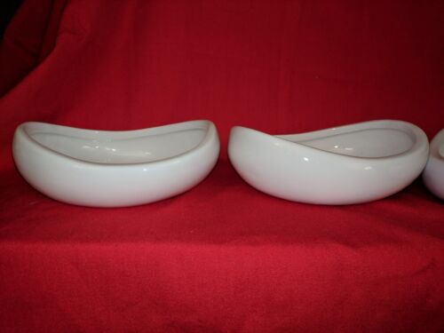 Crate & Barrel augratin dish. Set of Four - Picture 2 of 5