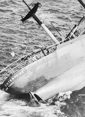 Holding rails deck storm crippled US Freighter Flying Enterprise Ca- 1952 Photo