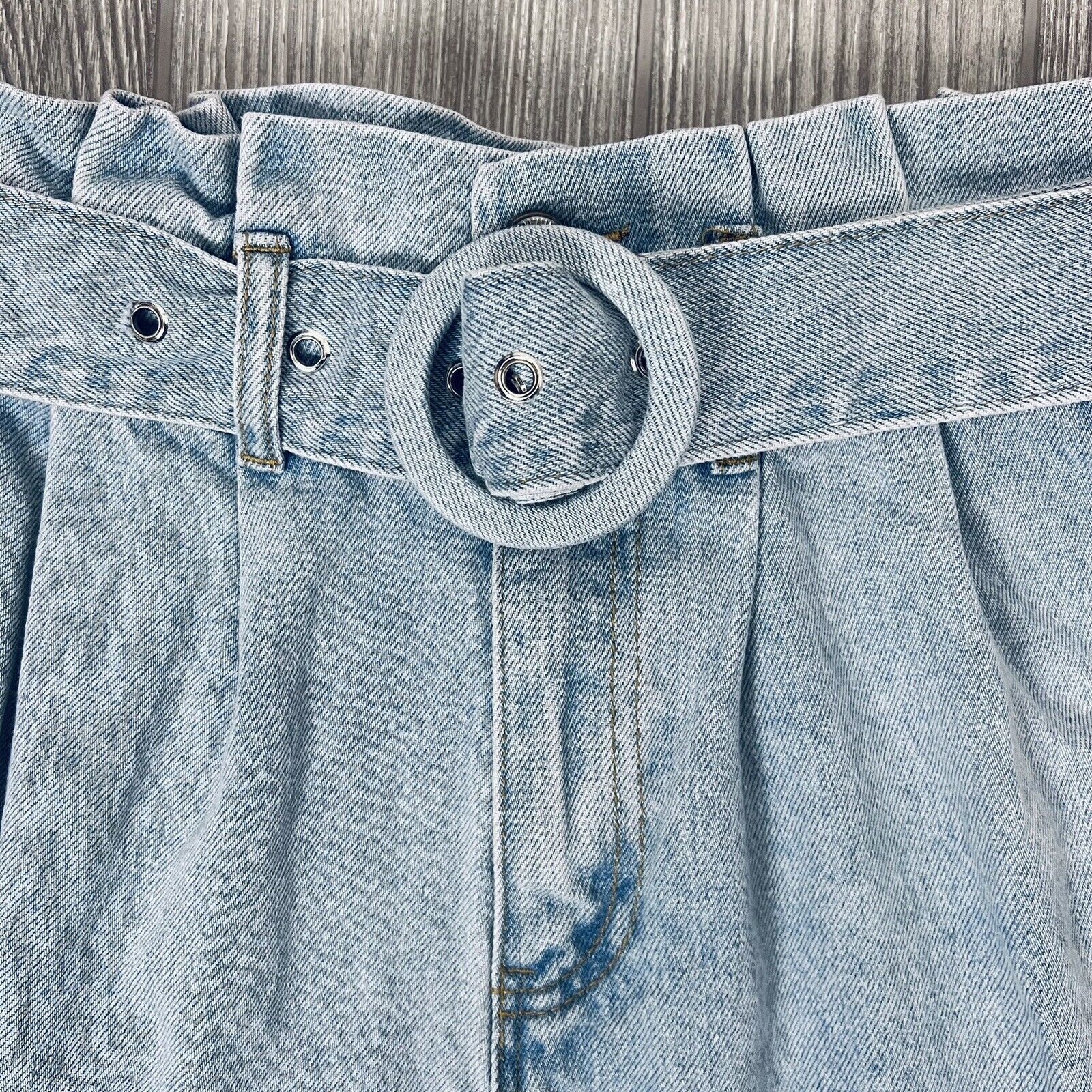 Forever 21 Women Light Blue Denim Jean Shorts Ple… - image 3