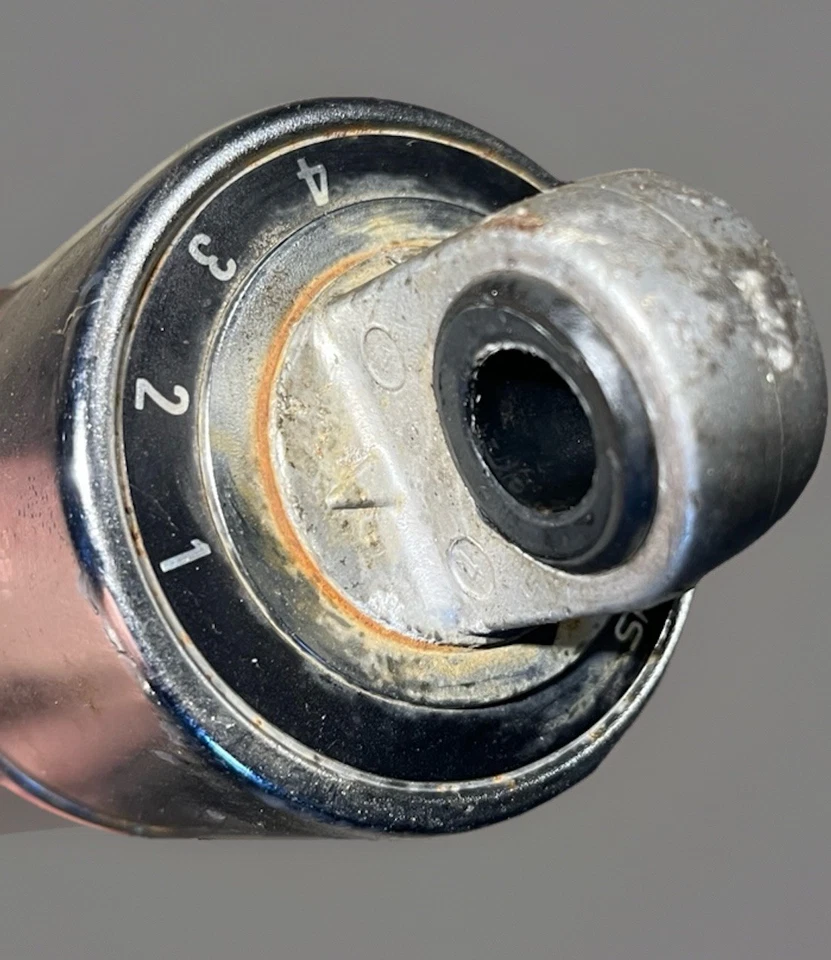 Amortiguador trasero ajustable cromado Kawasaki LTD 550 KZ550 1981 80-83 OEM Foto 2 de 3