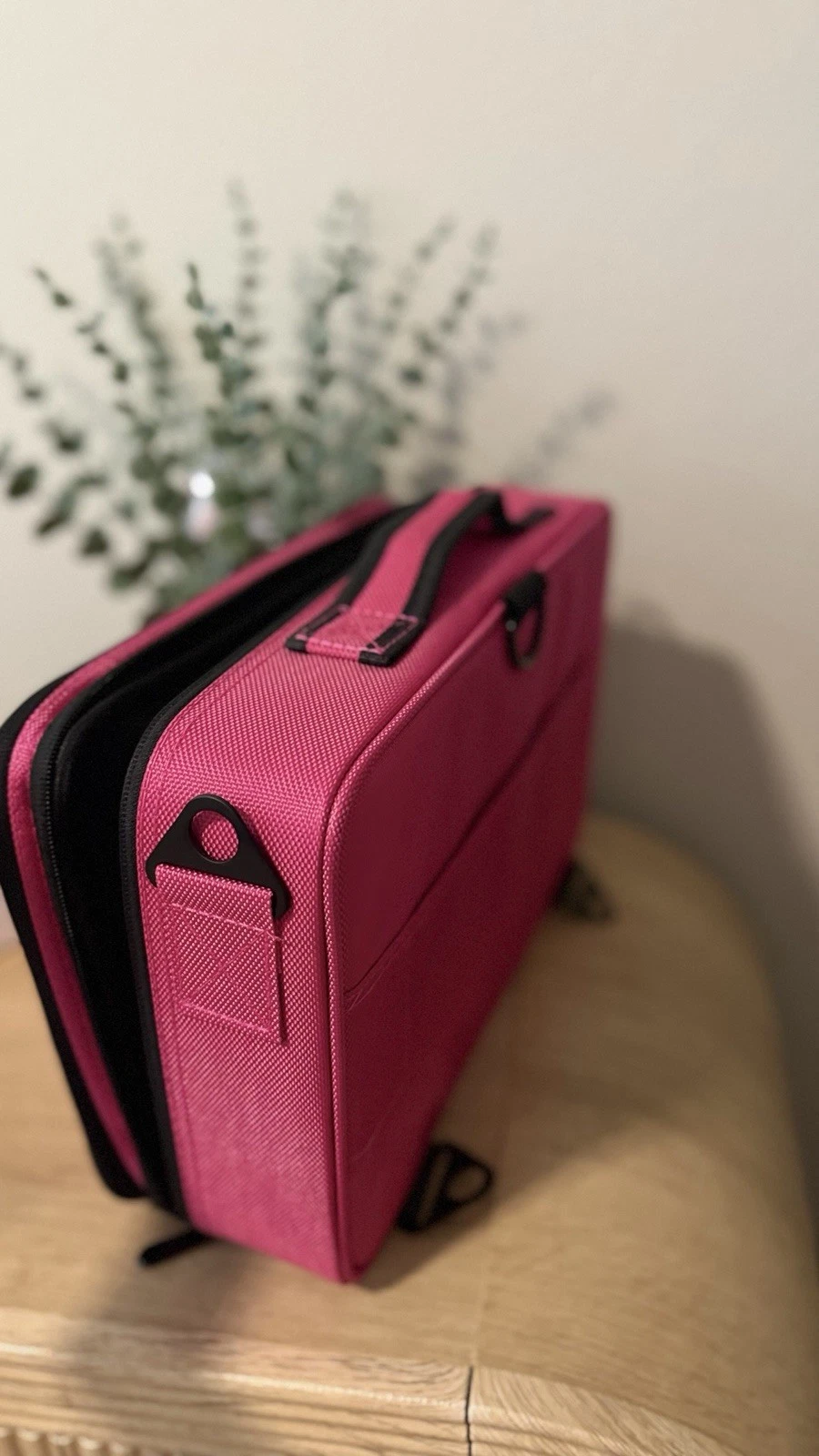 Travel Makeup Cosmetic Case with Shoulder Strap Large Capacity Makeup Organizer