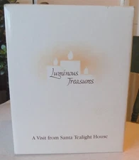 Vintage Avon Luminous Treasures A Visit From Santa Tealight House 2002 M7827