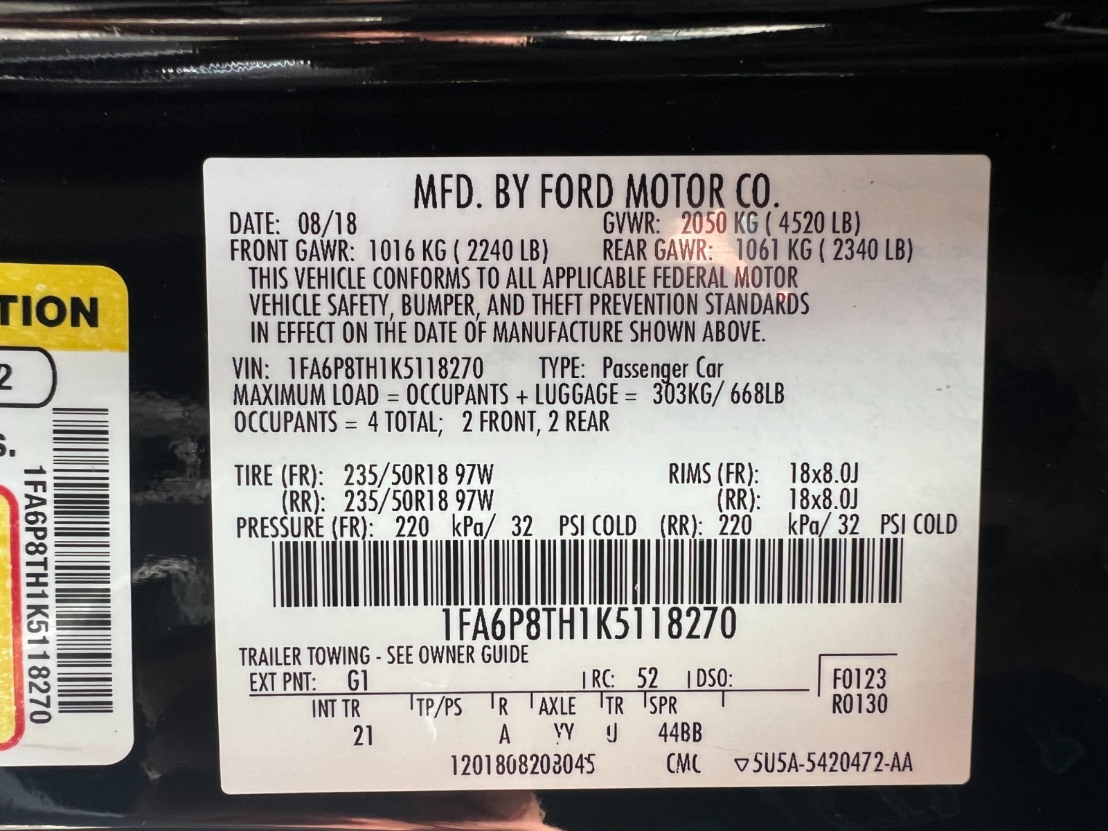 Ford Mustang - Image 19