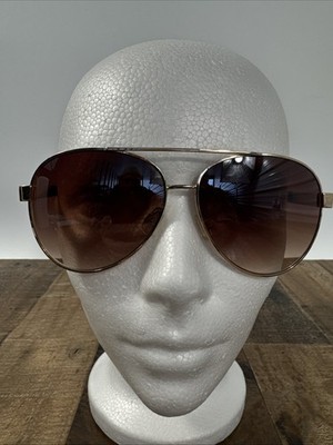 Tahari TH527 Aviator Sunglasses Gold Gradient Used- Some Light Scratches