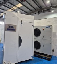 Williams 2/3 Rack Through Door Blast Chiller Freezer