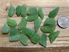 Sea glass - 20 Mini Top Drilled Pieces Of Emerald Green Sea Glass