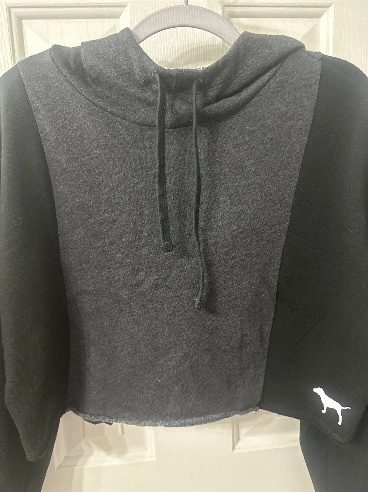 UNDERCOVER Felpa con cappuccio Victorias Secret rosa cropped nera grigia donna taglia media