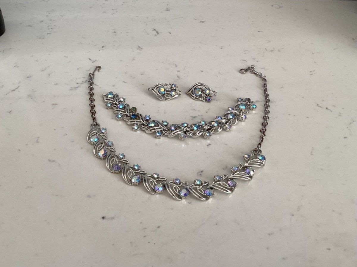 VINTAGE AUTHENTIC SIGN CORO AURORA BOREALIS NECKLACE BRACELET