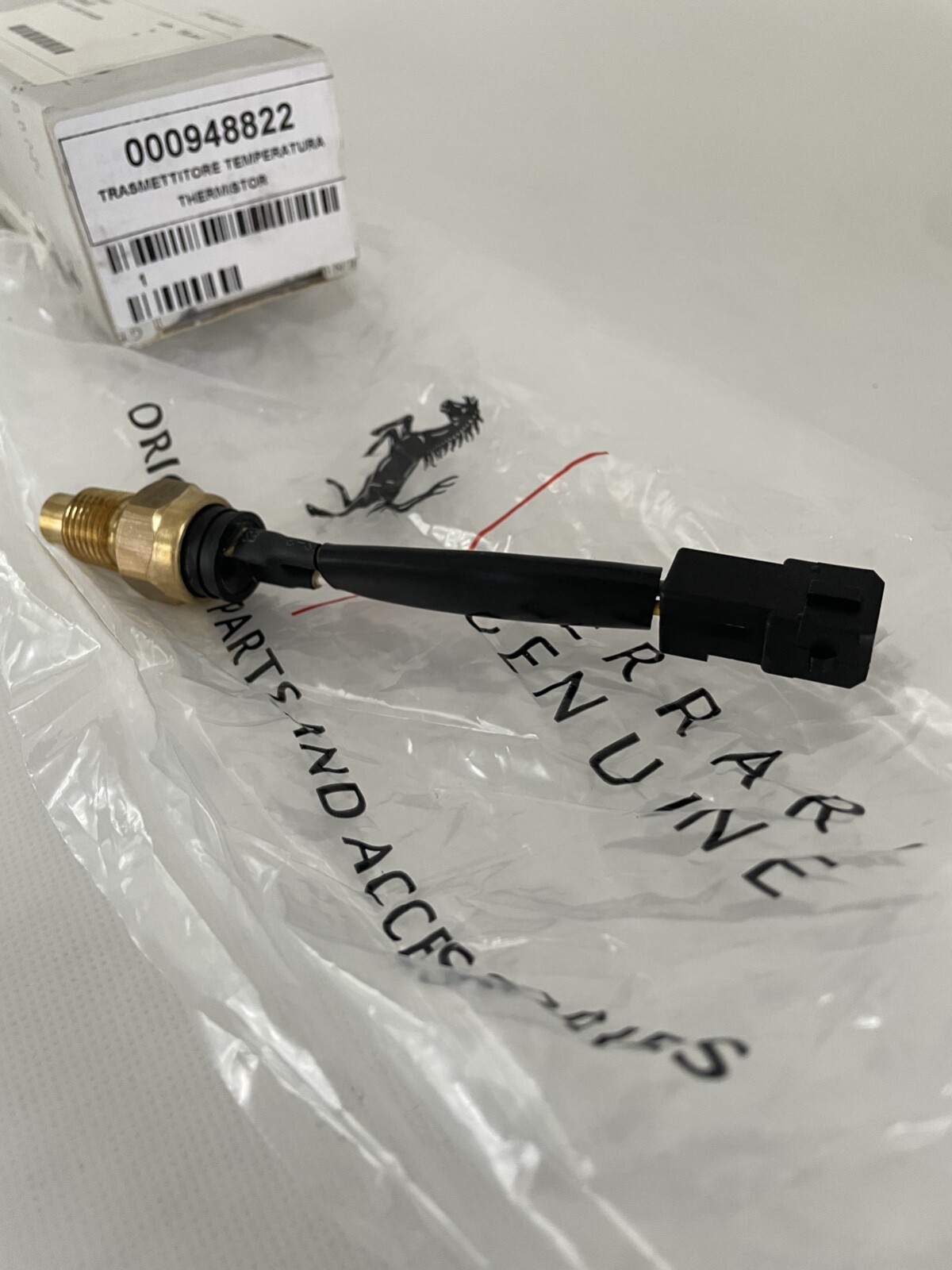 Ferrari 355,456,550,512 - Water Temperature Sender Unit- P/N 148677 / 948822