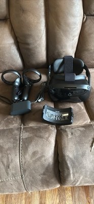 HTC VIVE Focus 3 Standalone VR Headset Black with Controllers & Charger