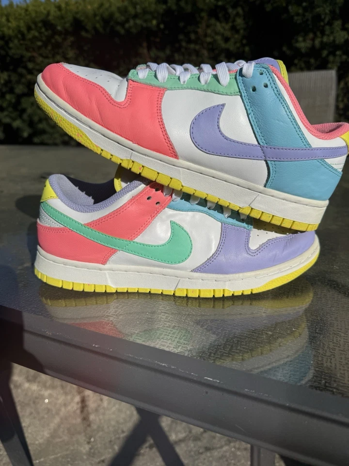 Nike Dunk Low SE Easter Candy (Mujeres) 8W Usado, Sin Caja Foto 2 de 4