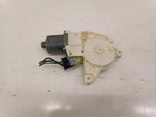 MERCEDES-BENZ E W124 Fensterhebermotor vorne links A2048200142 3.00 26761389 MERCEDES-BENZ E W124 Fensterhebermotor vorne links A2048200142 3.00 26761389