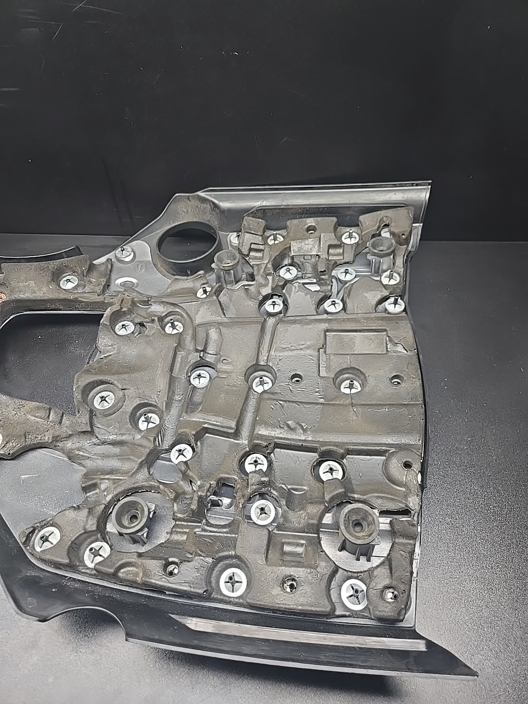 2014-2021 MASERATI QUATTROPORTE 3.0L ENGINE COVER SHIELD PANEL TRIM OEM