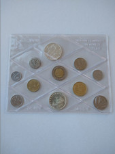 Italia 1996 divisionale Montale con le 500 e 1000 lire in argento.