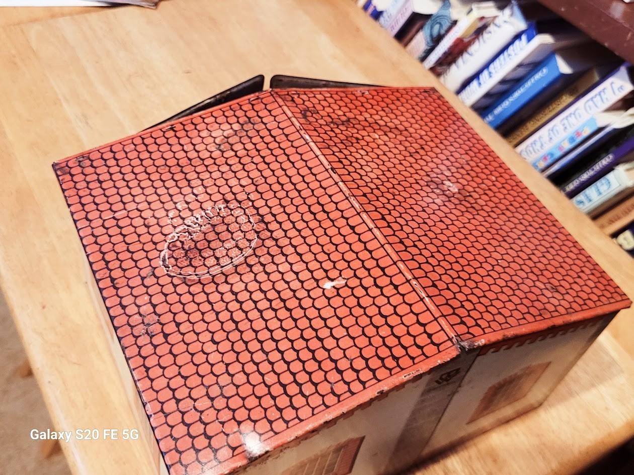 NICE VINTAGE 1910's BING TIN LITHO FIRE HOUSE TWO CAR GARAGE