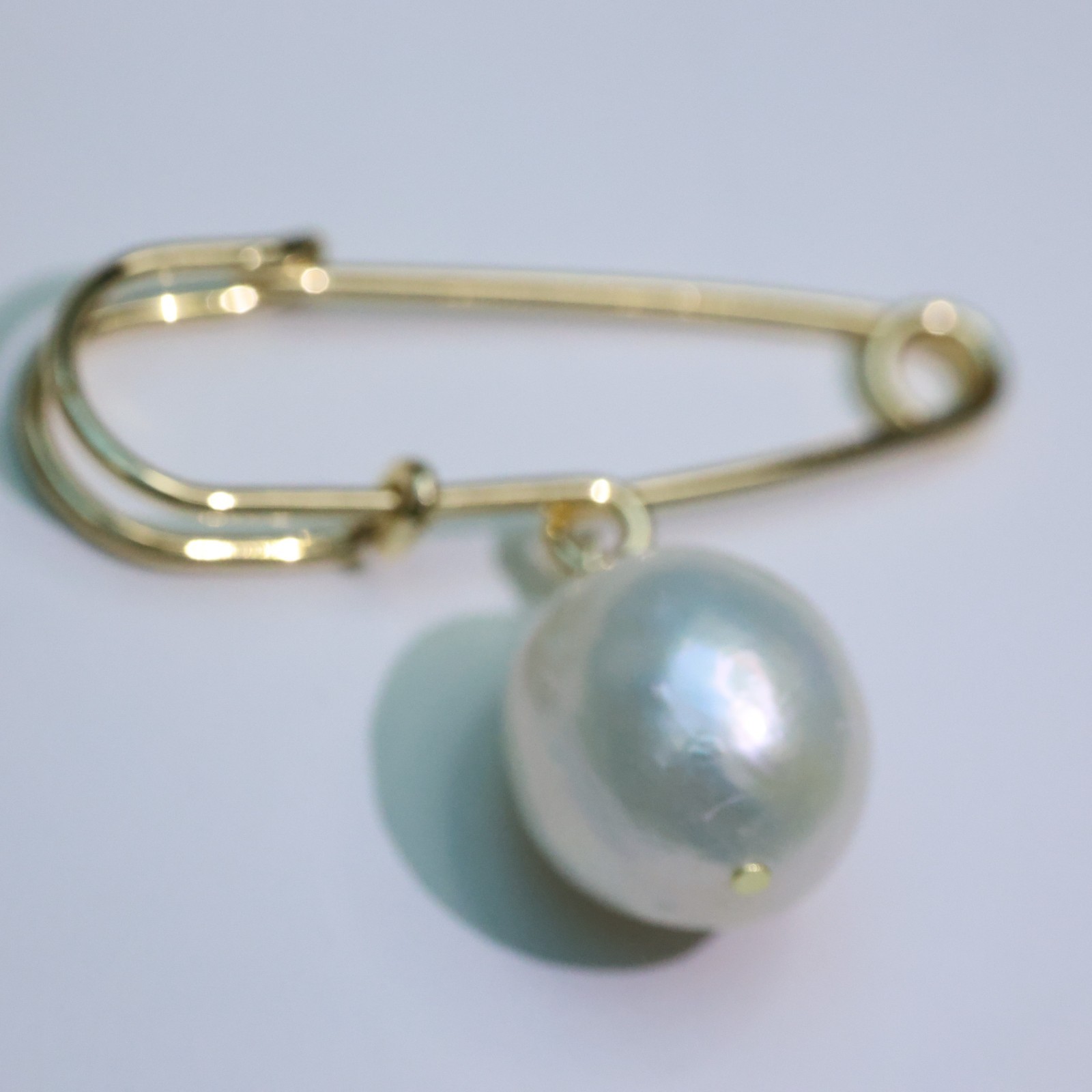 Broche en perle de culture anti déformation vêtement pierre précieuse naturelle 2436