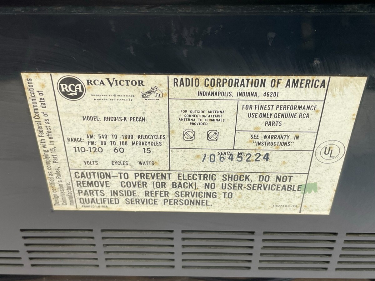 Vintage RCA Victor Pecan Wood Case RH94S-K AM/FM Tube Radio NEEDS