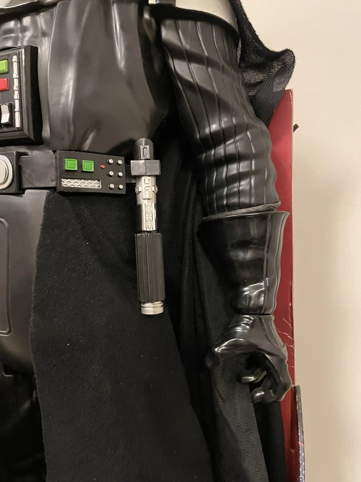 Jakks Pacific Star Wars 31" Deluxe Electronic Talking Darth Vader Foto 2 de 4