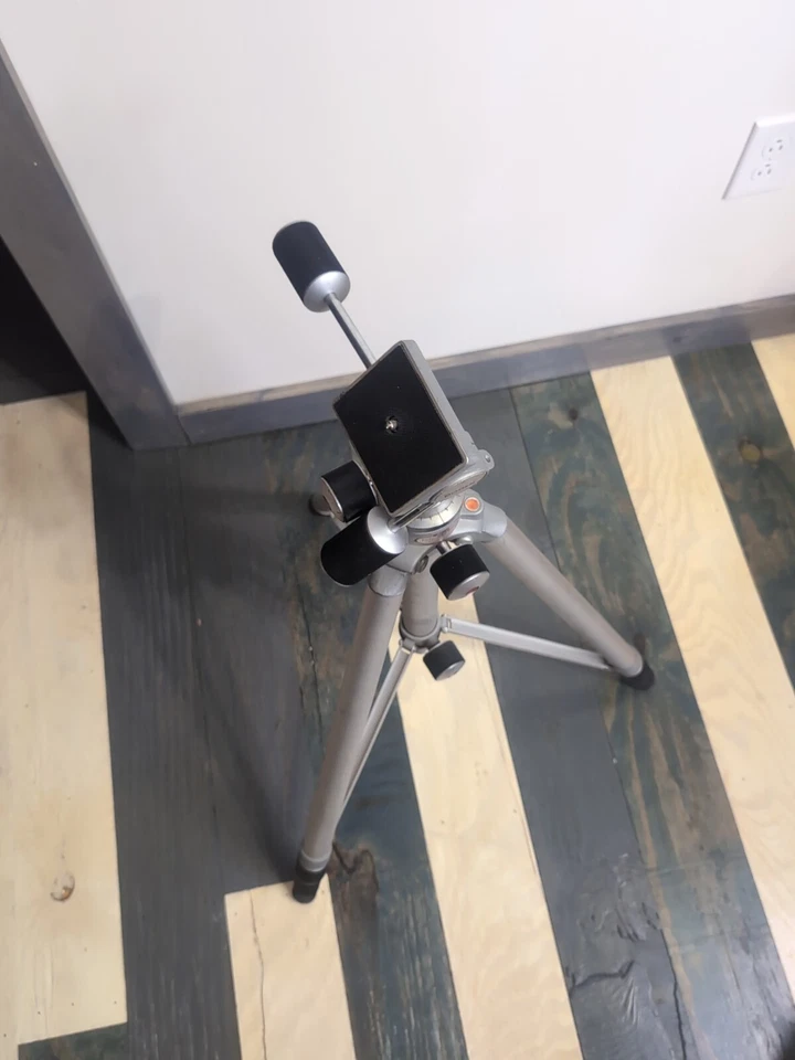 Bogen Model 3030 Tripod Professional Camera Support Made in Japan - Image 4 of 4