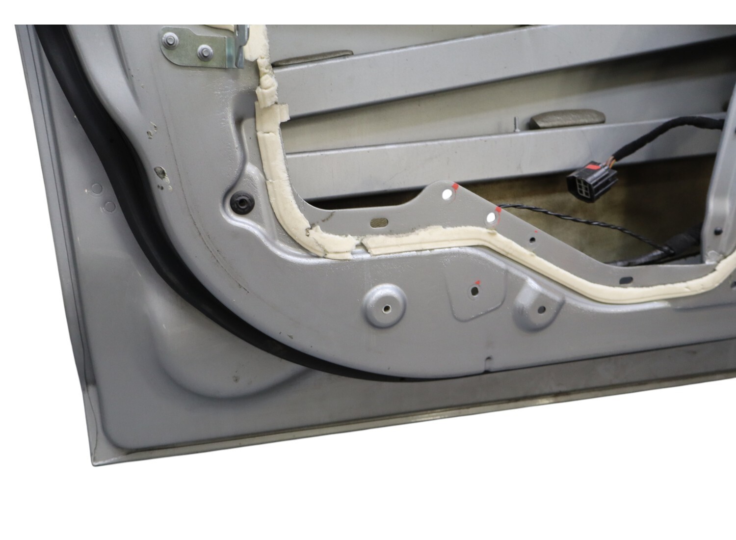 14-20 Maserati Ghibli Front Left Driver Side Door Panel Silver Oem