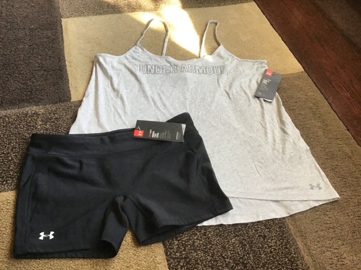 Women’s Under Armour loose fit tank compression shorts outfit size M(NWT)