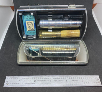 Cool 1940s Gillette ''Weekender'' (Grooming Kit) from Metalfield in a Shoe Brush!