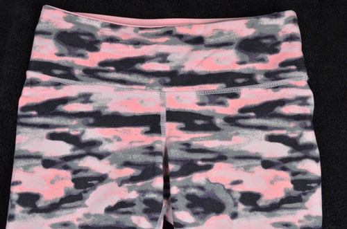 Lululemon Wunder Under Crop Size 2 Electric Coral Black - Picture 6 of 16