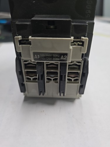 SC-E2 SCE2 Fuji AC contactor SE41AA See Pictures Used Tested Working Free S&H - Picture 6 of 6